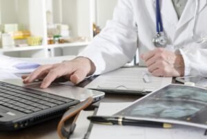 expert-comptable médecin Forest