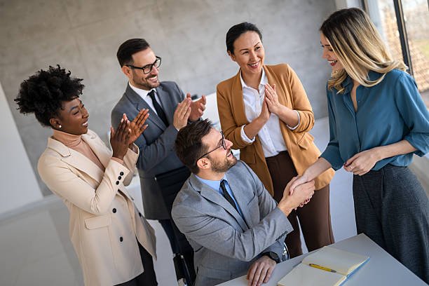 En choisissant un serveur adapté, proche de votre audience, et en utilisant des technologies modernes, vous maximisez la vitesse site internet Lyon.